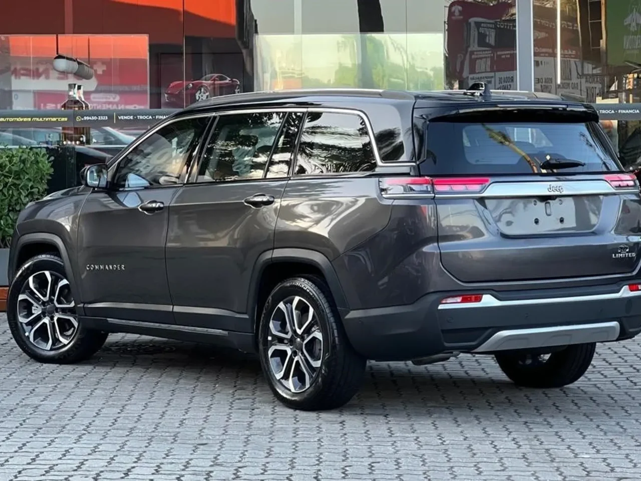 Jeep libera Commander Limited com descontão de R$ 44.284 para CNPJ