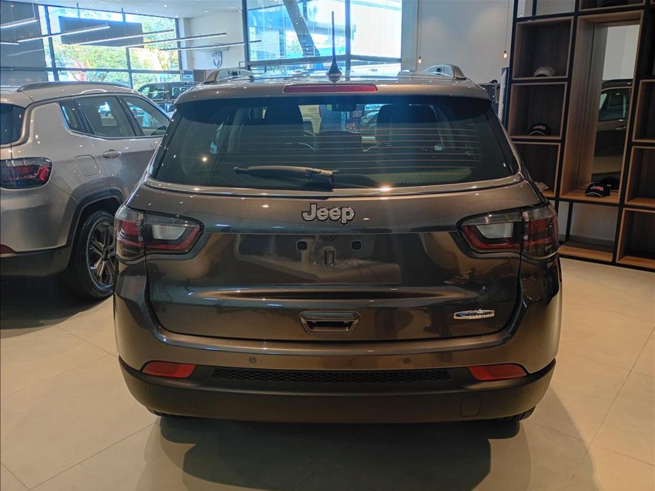 Jeep libera Compass Sport com mega desconto R$ 45.101 para PcD
