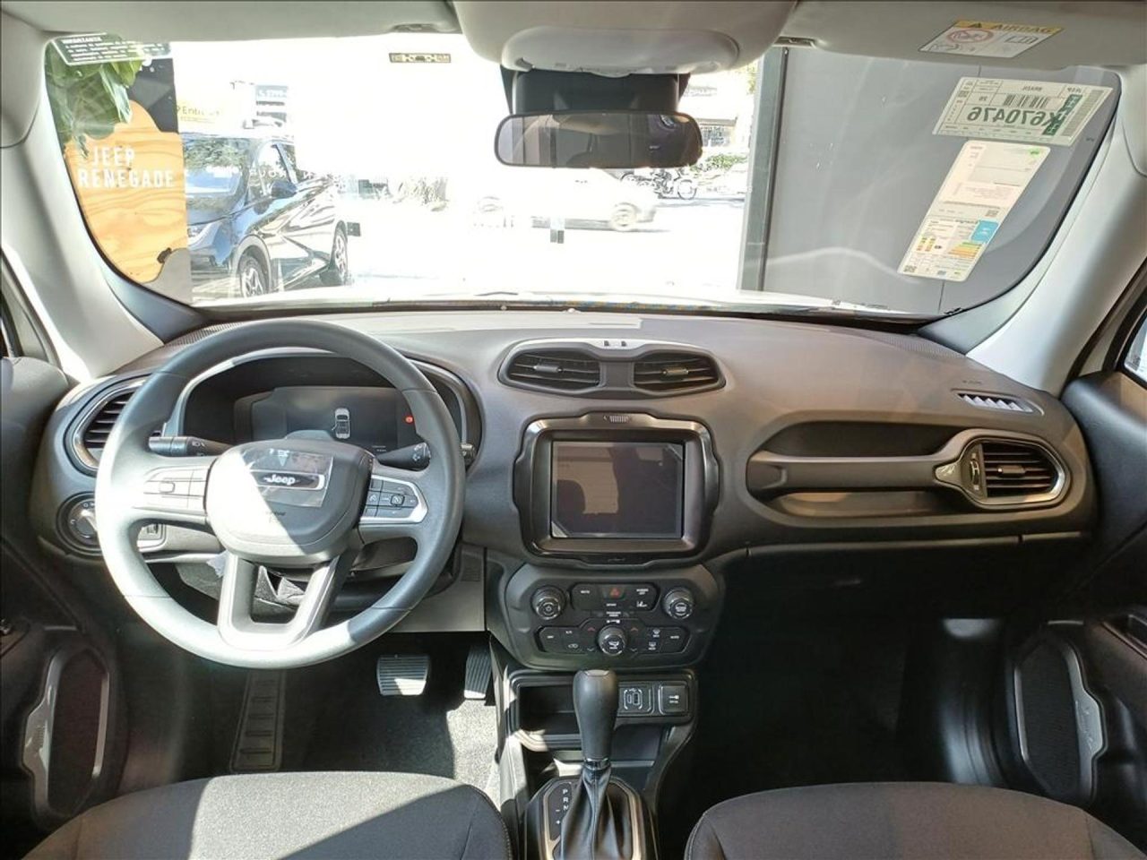 Jeep Renegade Longitude é liberado com desconto de R$ 23.002 para PcD