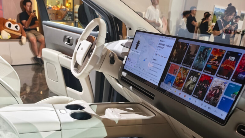 Li Auto i8 chega ao mercado chinês com autonomia de até 720 km