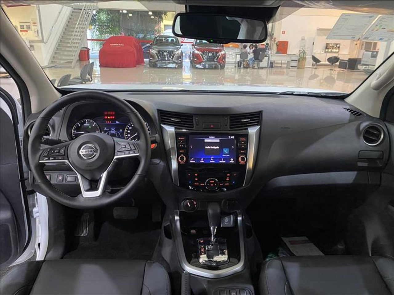Nissan libera Frontier XE com bolada de desconto de R$ 33.300 para CNPJ