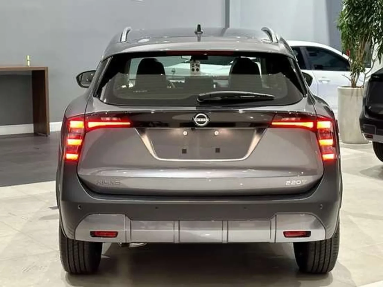 Seguro e revisões do Nissan Kicks 2026: preços atualizados de agosto