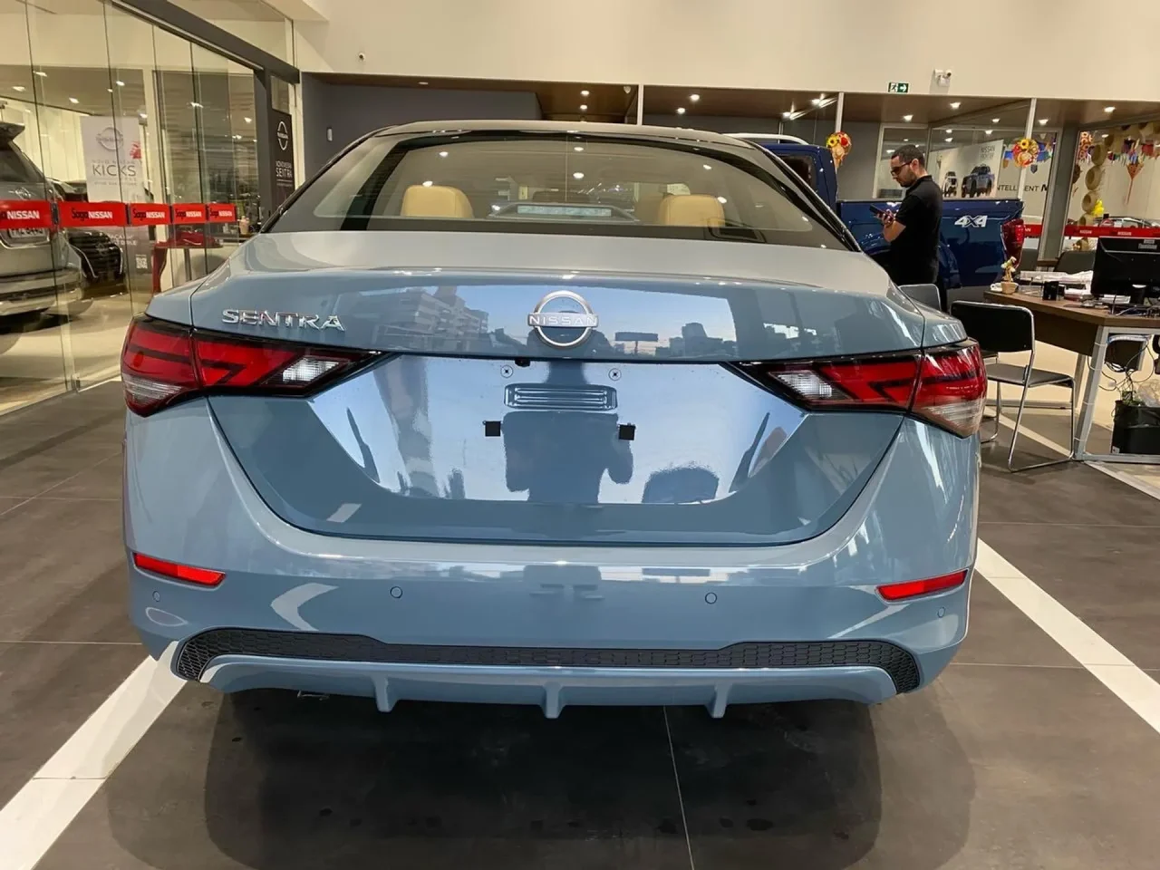 Nissan oferece até R$ 36,9 mil de desconto no Sentra para PcD em julho