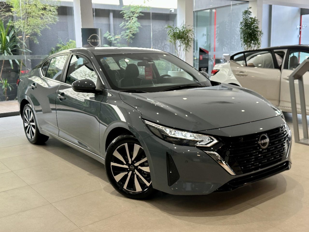 Nissan libera R$ 36.900 de desconto no Sentra Advance para PcD