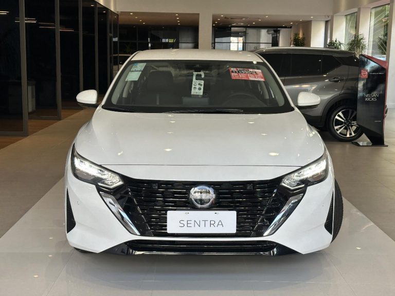 Nissan Sentra poderá ter versão Sense mais barata no Brasil