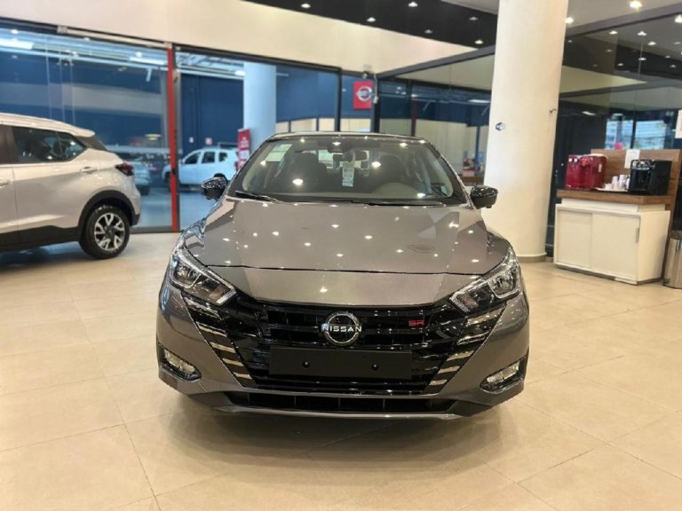 Nissan libera Versa com descontos de até R$ 23.300 para PcD em julho