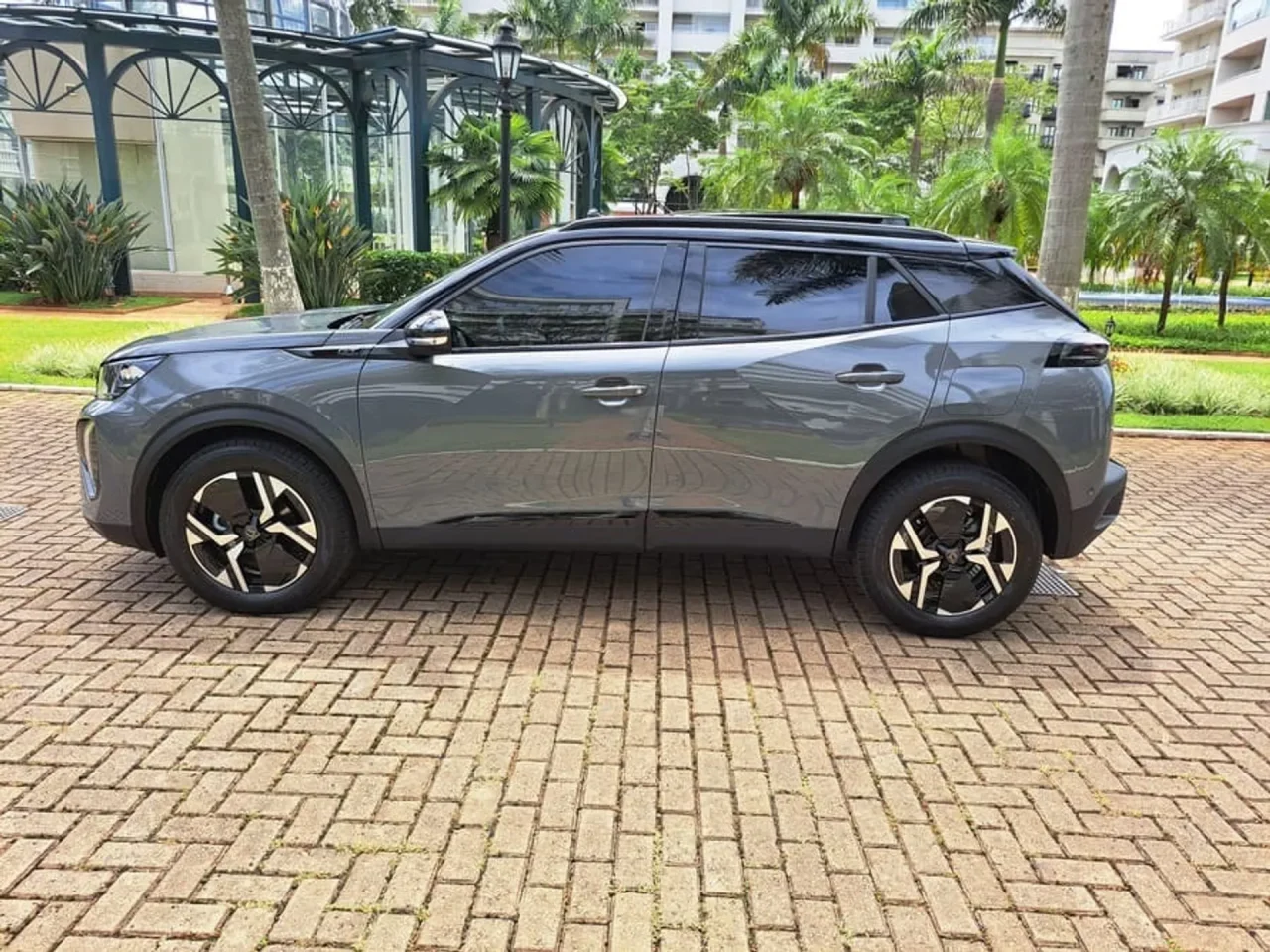 Peugeot 2008 GT é liberado com mega desconto de R$ 24.043 para PcD
