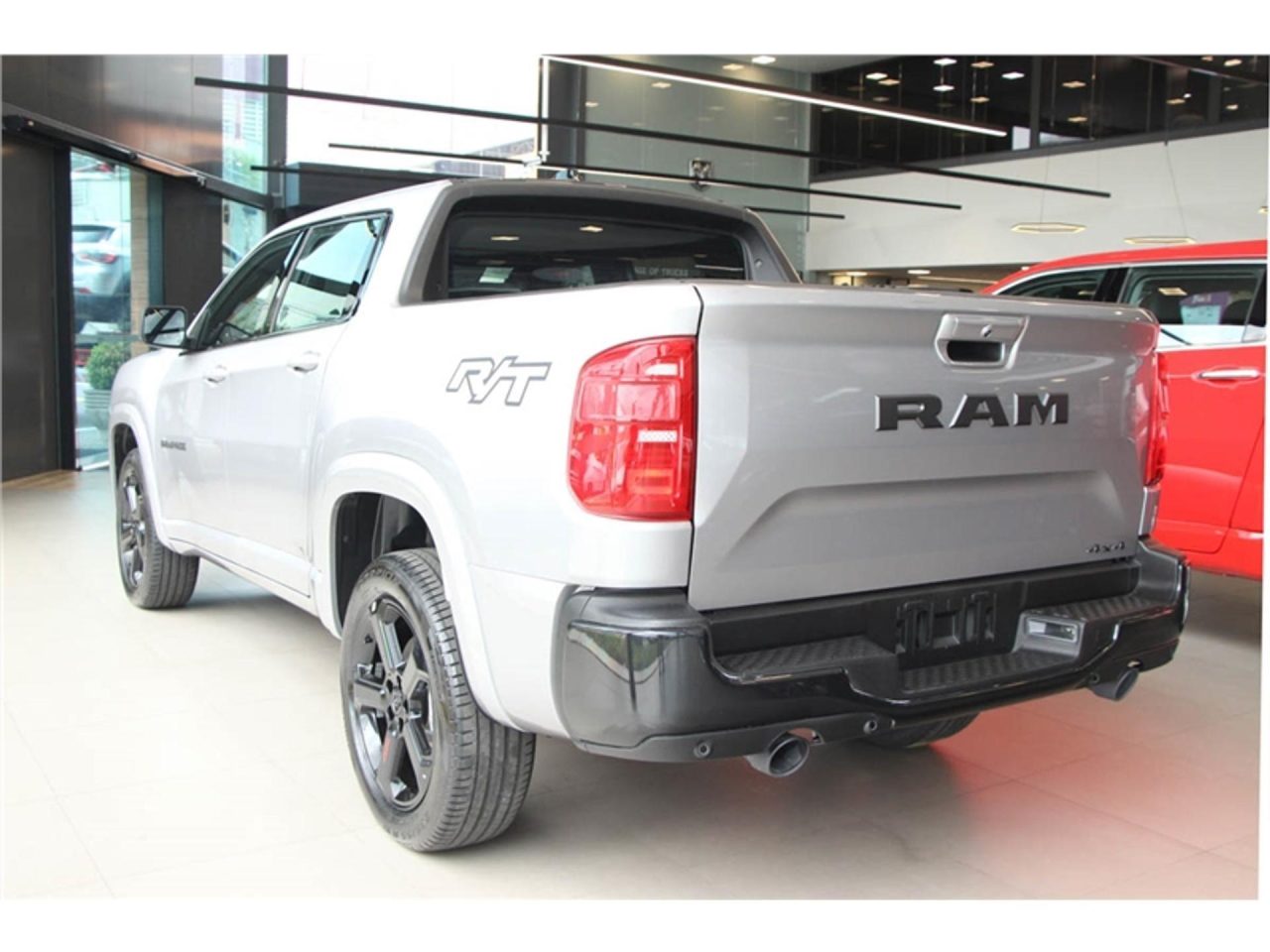 Ram libera Rampage RT com super descontão de R$ 51 mil para CNPJ em julho
