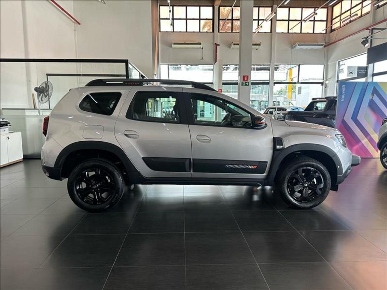 Com desconto de R$ 32.249, Renault Duster Iconic fica mais barato que o Polo