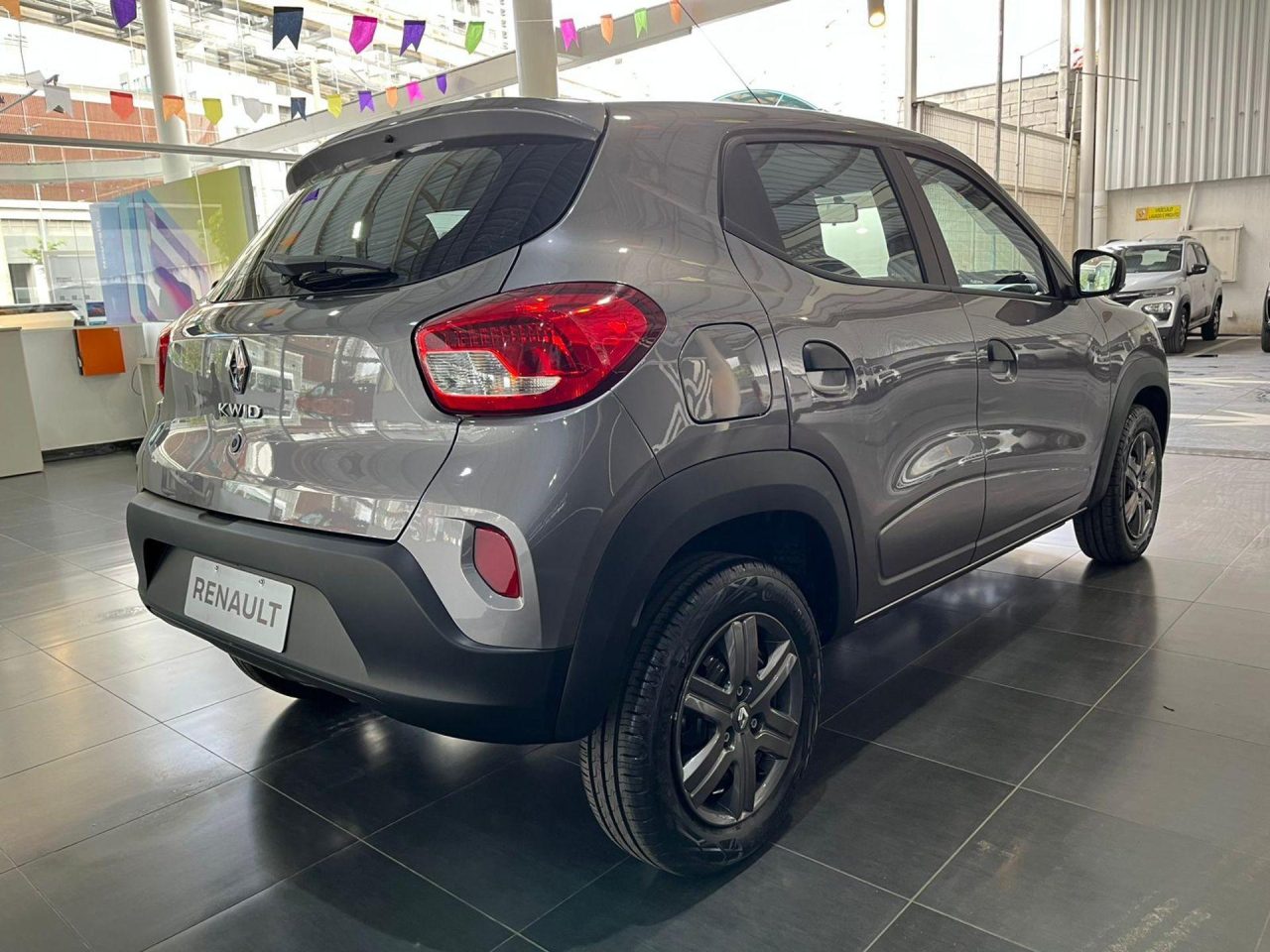 Renault Kwid para PcD custa R$ 55.990 em julho