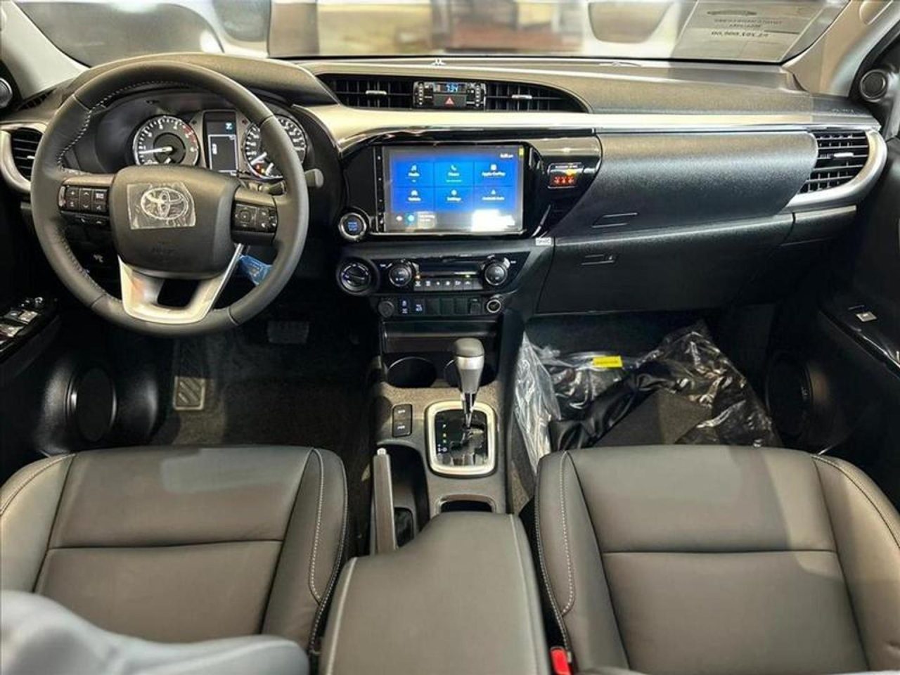Toyota divulga tabela de preços da Hilux para CNPJ em agosto de 2025