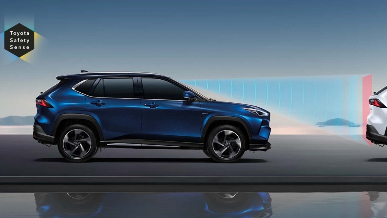 Toyota Yaris Cross 2026 chega com cinco versões e opção mais acessível