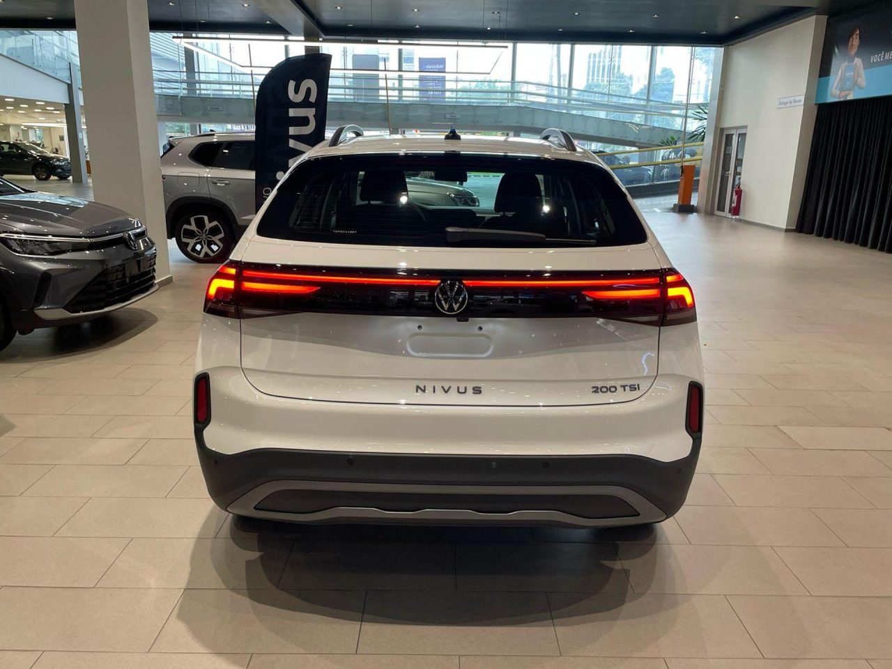 Volkswagen baixa preço do Nivus Highline em R$ 29.036 para PcD em julho