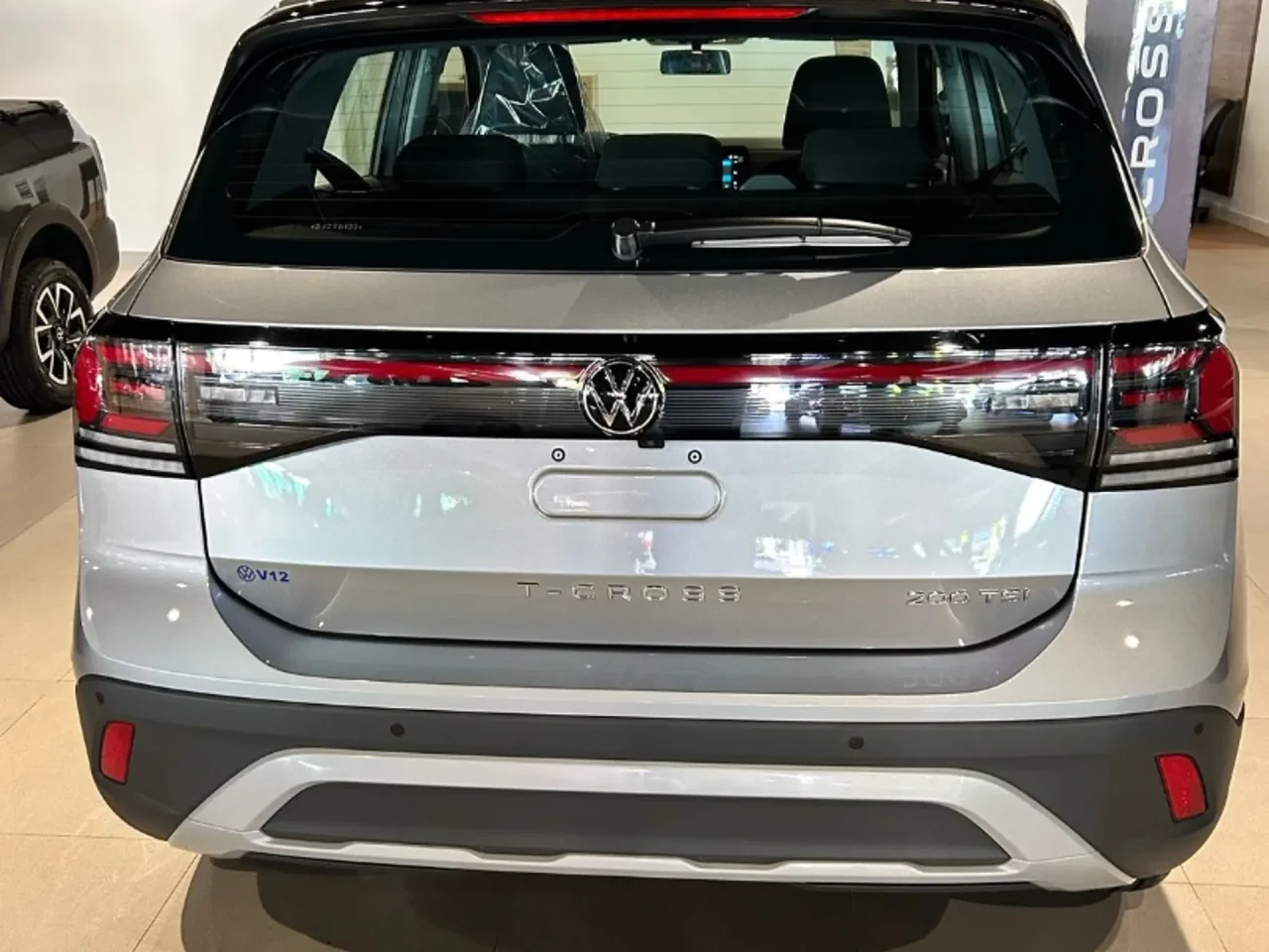 Com desconto de R$ 18 mil, Volkswagen T-Cross Sense fica mais barato que o Tera