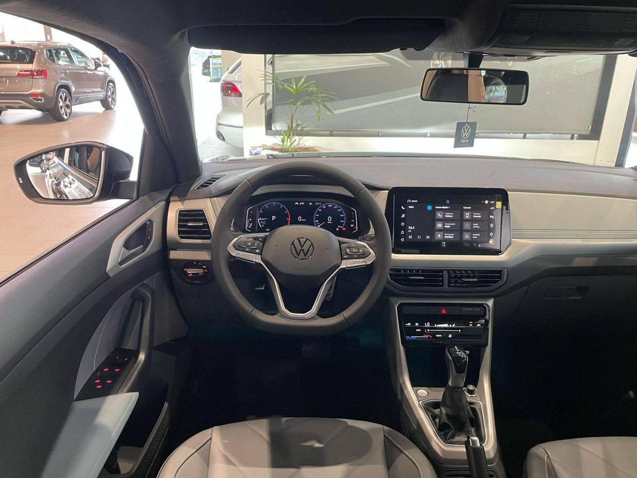 Volkswagen T-Cross Comfortline tem descontão de R$ 32.621 para PcD em julho