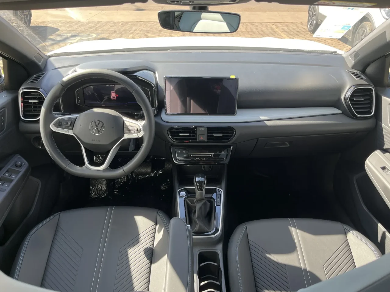 Versão de entrada do Volkswagen Tera por R$ 103.990 vale a pena?