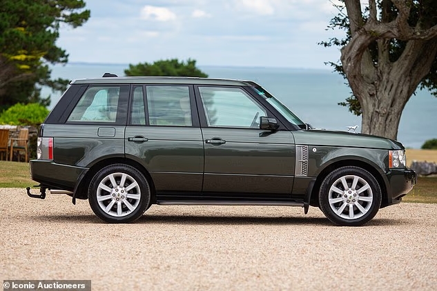 Range Rover que pertenceu à Rainha Elizabeth II vai a leilão no Reino Unido