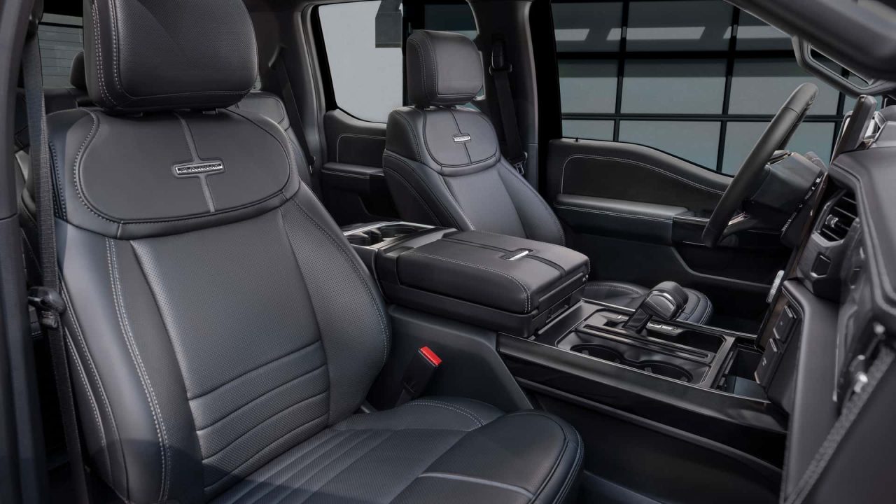 Ford adia lançamento de veículos elétricos F-150 e E-Transit para 2028