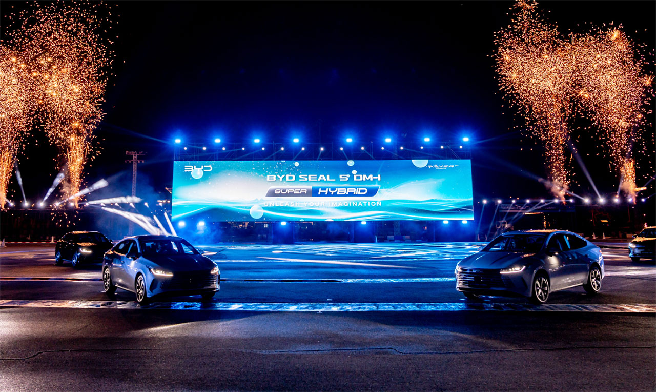 BYD lança na Tailândia o sedan híbrido Seal 5 DM-i, sucessor do King