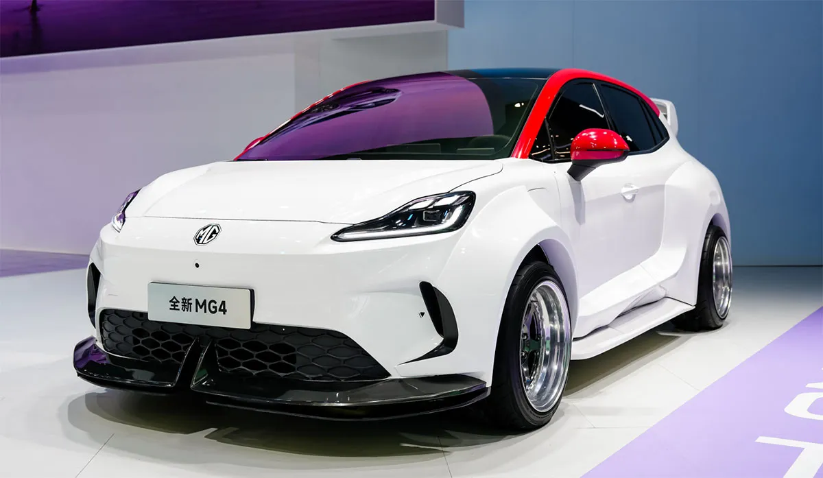 MG4 EV chega a China com bateria semissólida a partir de R$ 51 mil