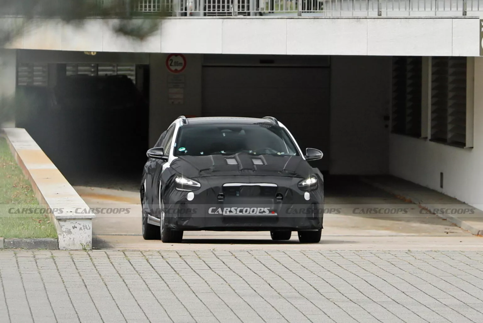 Hyundai i30 é flagrado em testes e pode ganhar terceiro facelift