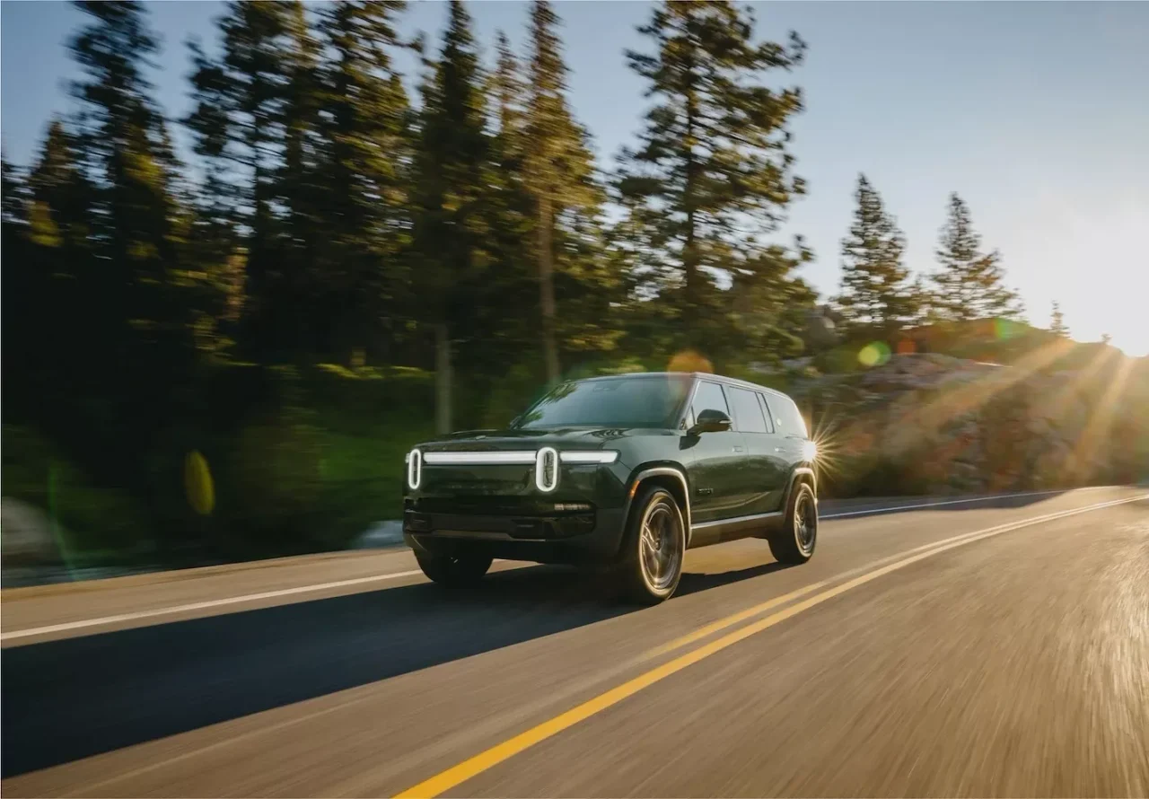 Atualização do Rivian com Google Maps Causa Falhas no GPS