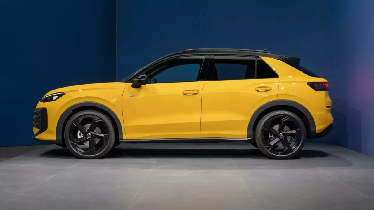 Volkswagen T-Roc chega com motor híbrido e visual inspirado no Tiguan