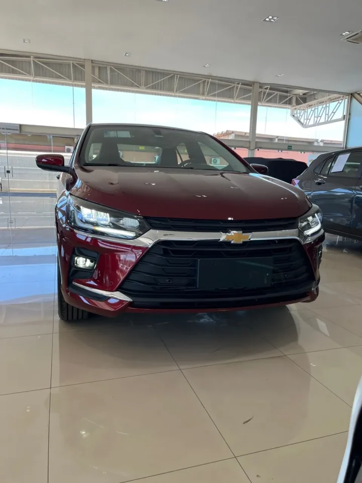 Chevrolet reduz preço do Onix Plus Premier em até R$ 24,9 mil para PcD