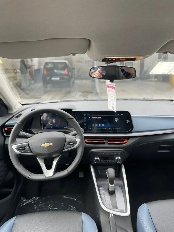 Chevrolet Onix Plus Premier 2026: ficha técnica, preço e itens de série