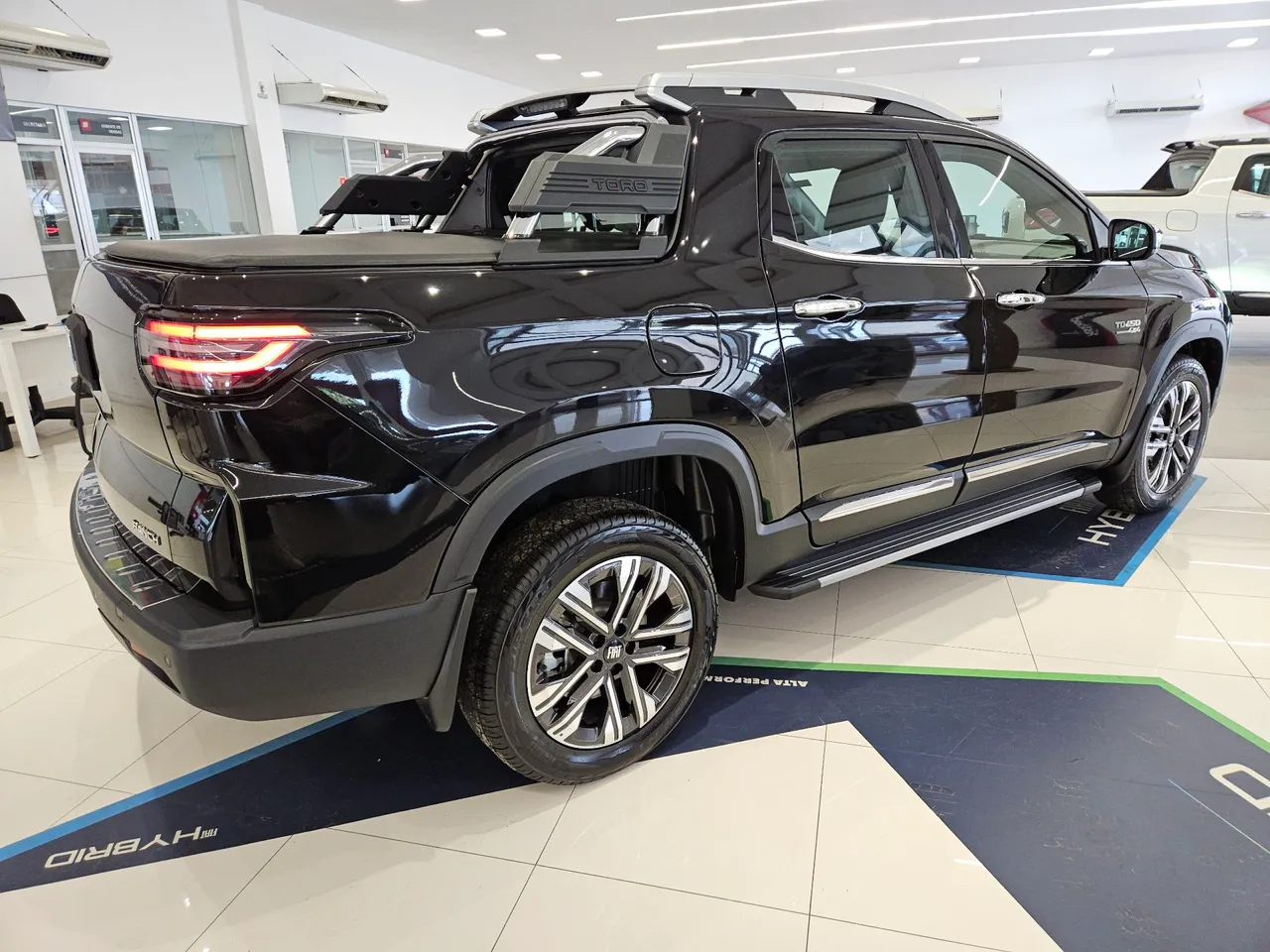 Fiat Toro Ultra 2026: ficha técnica, preço e equipamentos