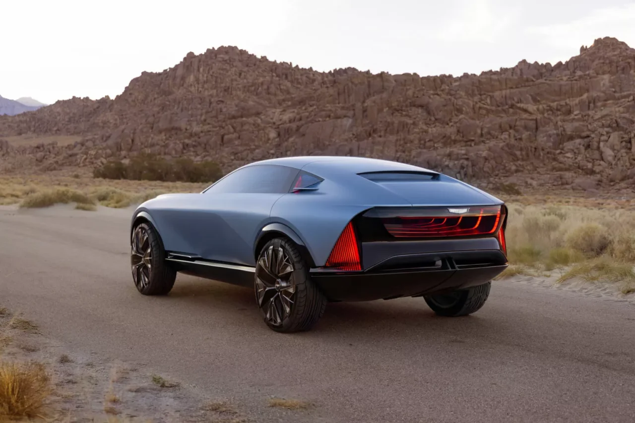Novo Cadillac Elevated Velocity une luxo e força para cruzar o deserto