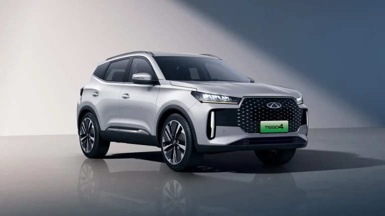 Chery Tiggo 4 Hybrid chega ao mercado australiano com preços competitivos