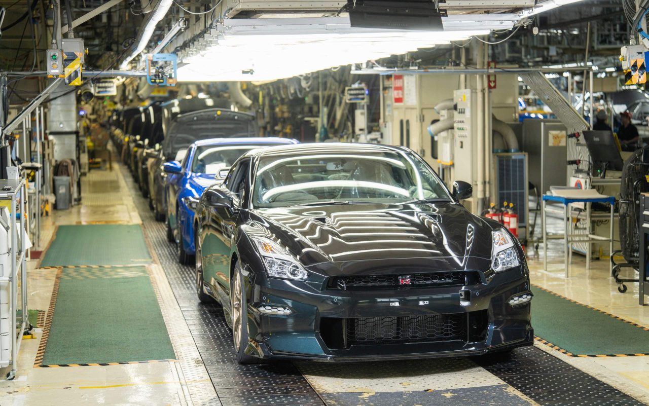 Nissan dá adeus ao ícone GT-R após 18 anos de produção