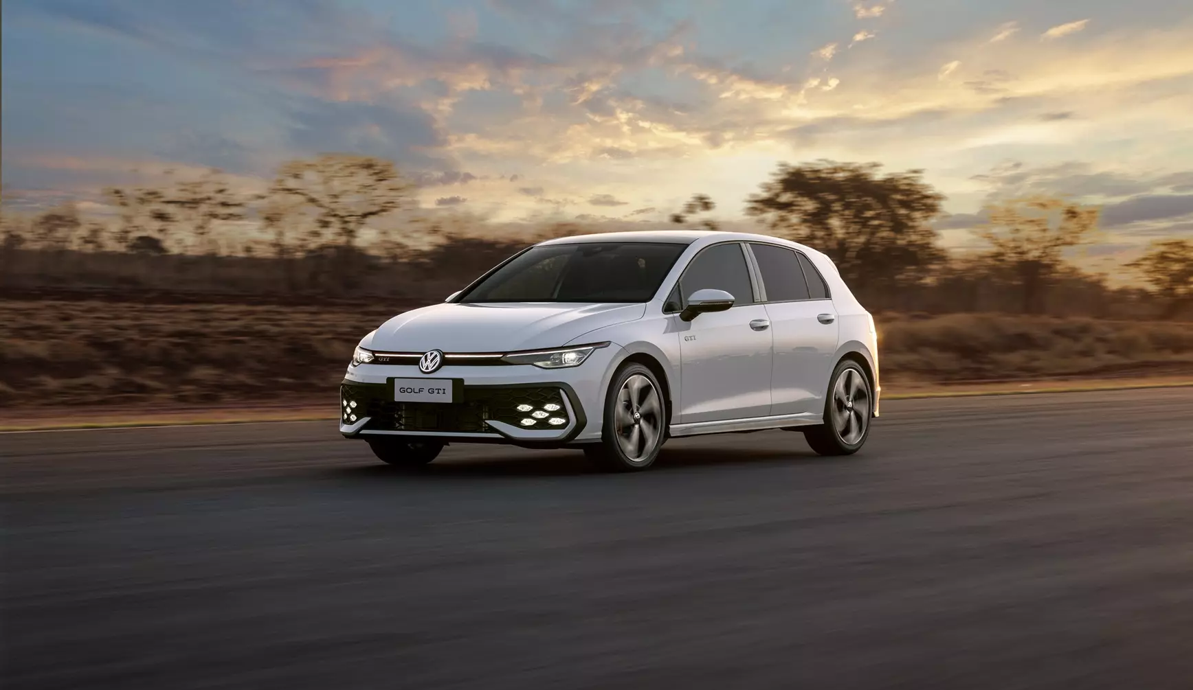Volkswagen Golf GTI inicia pré-venda no Brasil com preço de R$ 430 mil