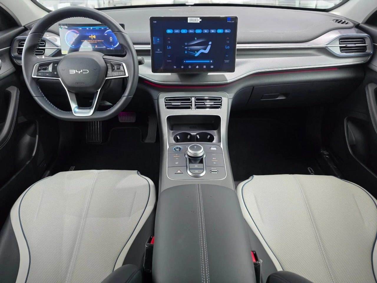BYD King GL 2026: ficha técnica, preço e itens de série