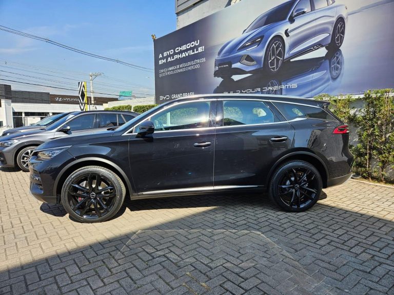 SUV da BYD segue com promoção de R$ 100 mil de desconto em agosto