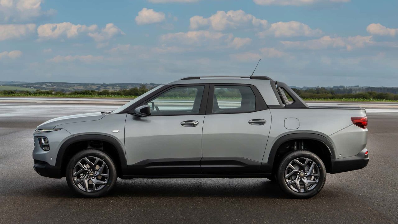 Sob o capô, nada de mudanças radicais: a Montana segue equipada com motor 1.2 turbo flex