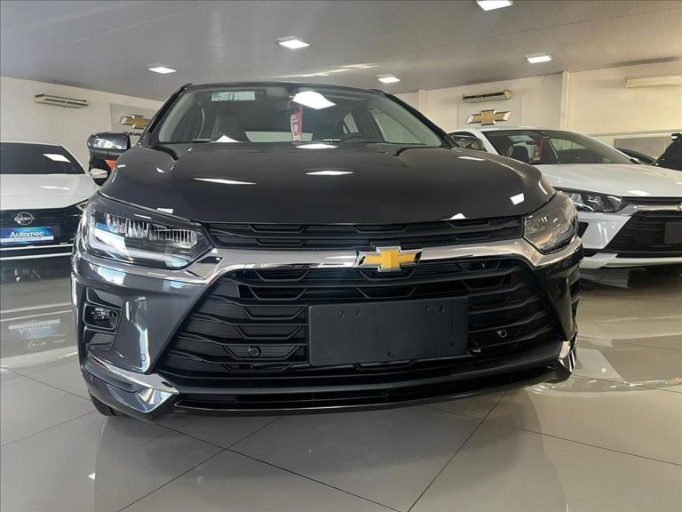 Chevrolet baixa preço do Onix Premier em R$ 18.300 para PcD em agosto