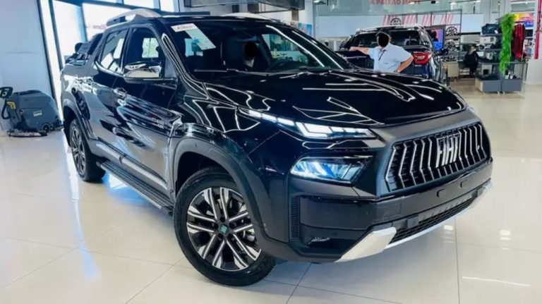 Fiat Toro 2026 dá as caras nas concessionárias antes do início da pré-venda