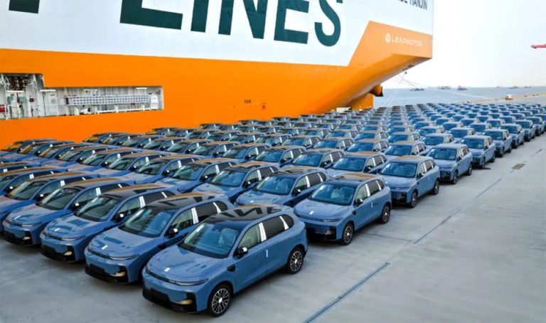Leapmotor B10 chega à Europa antes do lançamento e pode vir ao Brasil