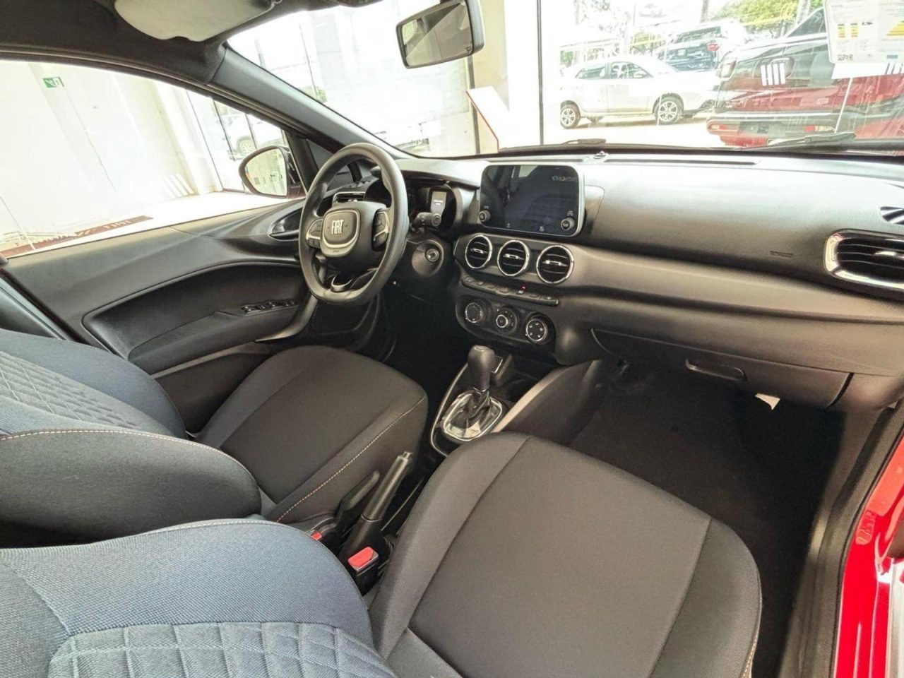 Fiat Argo Trekking MT fica R$ 19,4 mil mais barato para PcD
