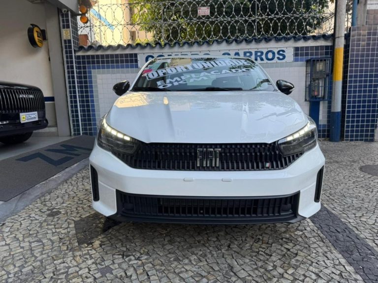 Fiat reduz preço do Cronos Drive 1.3 CVT em até R$ 29.118 para PcD