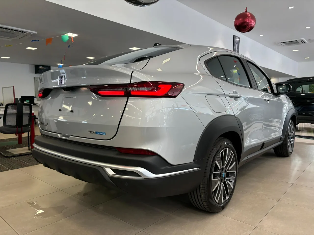 Fiat Fastback Audace Hybrid 2026: ficha técnica, preço e equipamentos