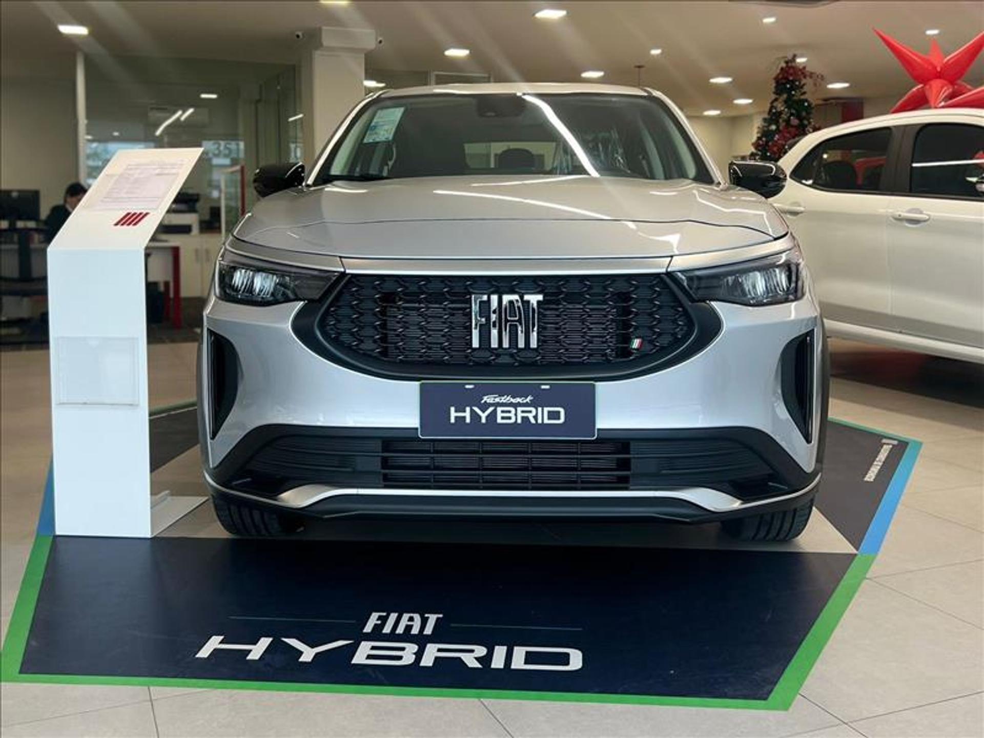 Fiat libera Fastback Audace Hybrid com descontão de R$ 32 mil em agosto