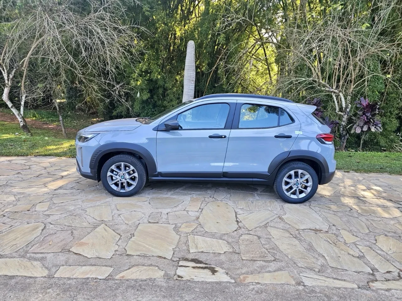 Fiat rebaixa preço da Pulse Drive 1.3 MT 2026 em R$ 16.100 para PcD