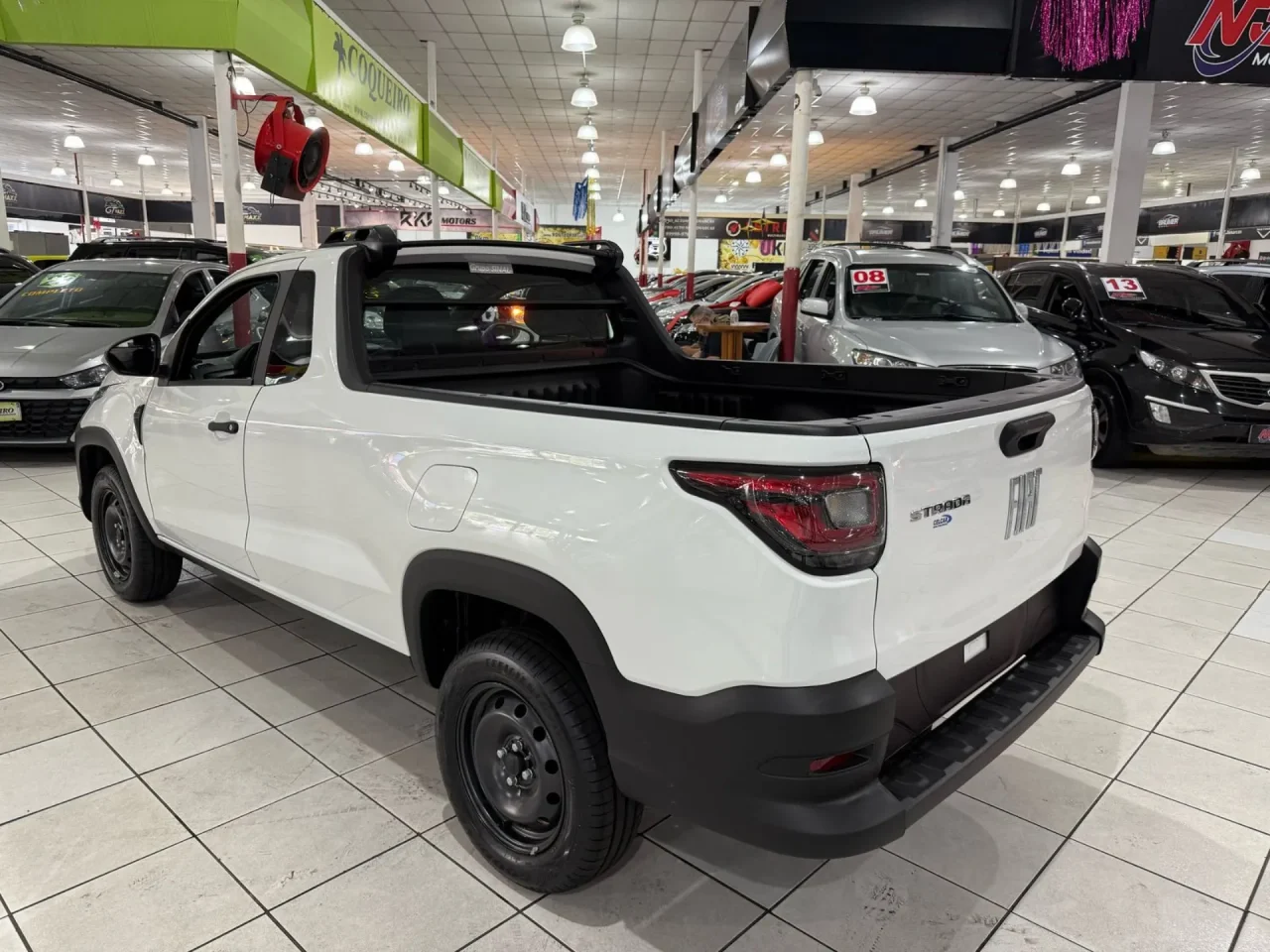 Fiat libera Strada Endurance em agosto com desconto de R$ 18.478 para CNPJ