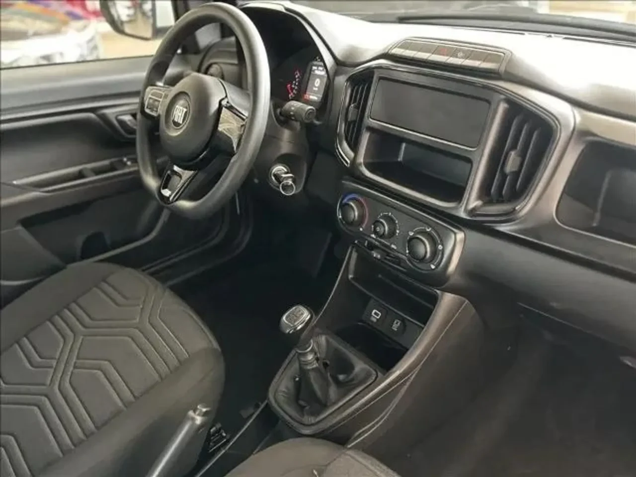Fiat Strada Freedom com superdesconto de R$ 19,6 mil para CNPJ em agosto