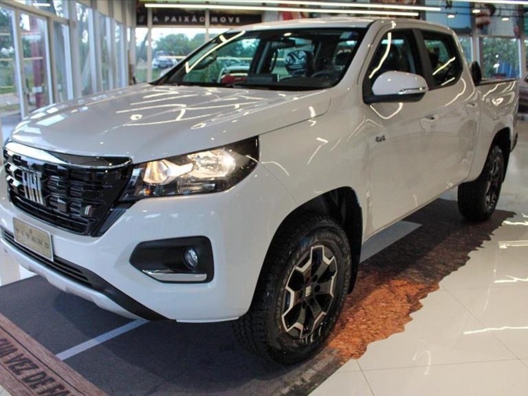 Fiat Titano Ranch para CNPJ tem desconto de R$ 52,9 mil em agosto