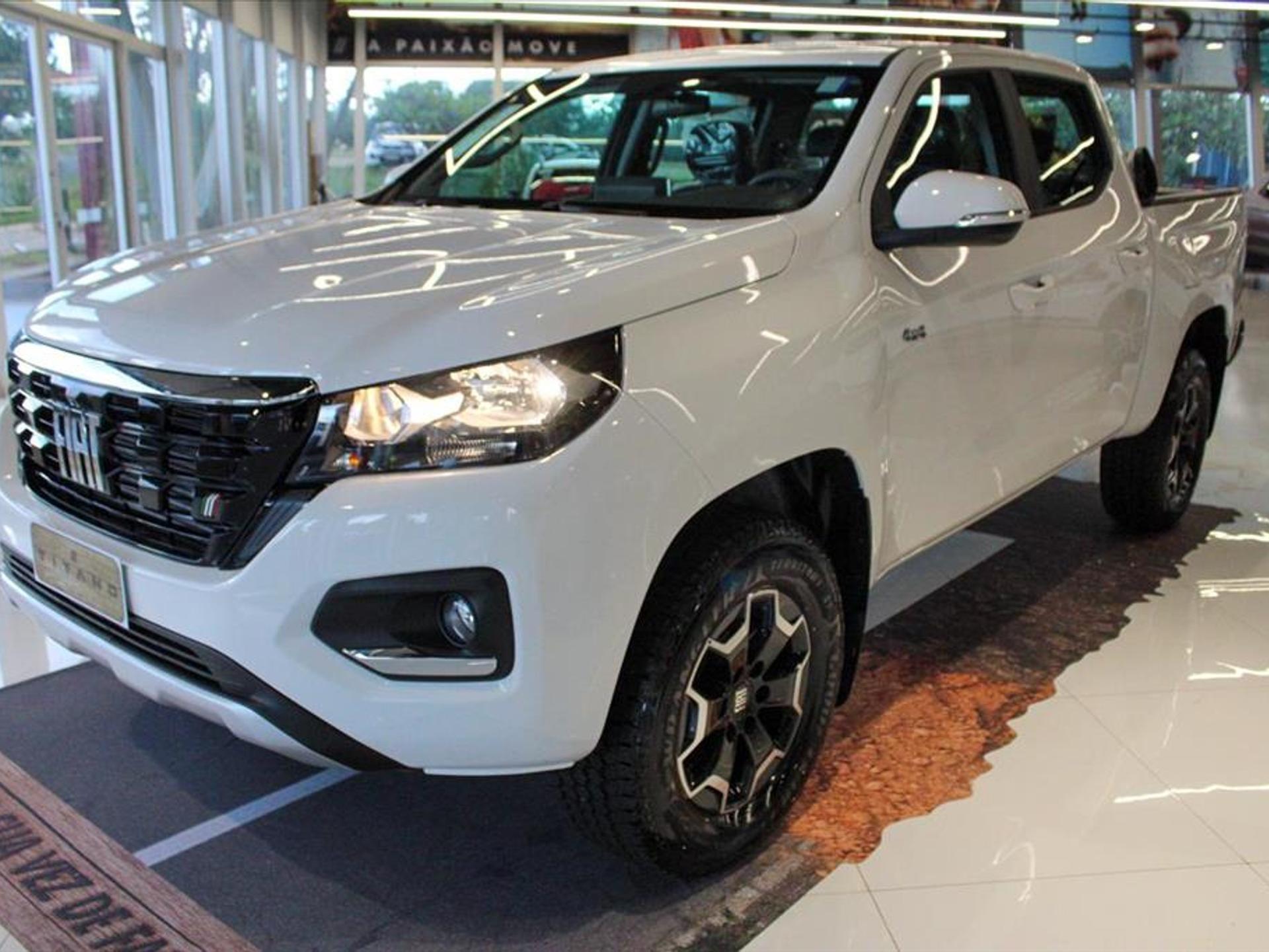 Fiat Titano Ranch para CNPJ tem desconto de R$ 52,9 mil em agosto