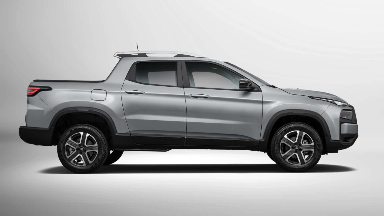 Fiat Toro 2026 estreia com leve alta de R$ 2 mil e visual inspirado no Grande Panda